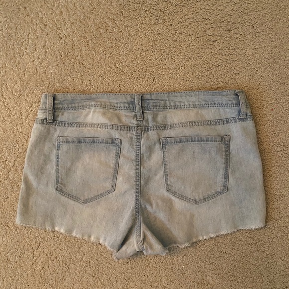 shorts!!! - Picture 3 of 6